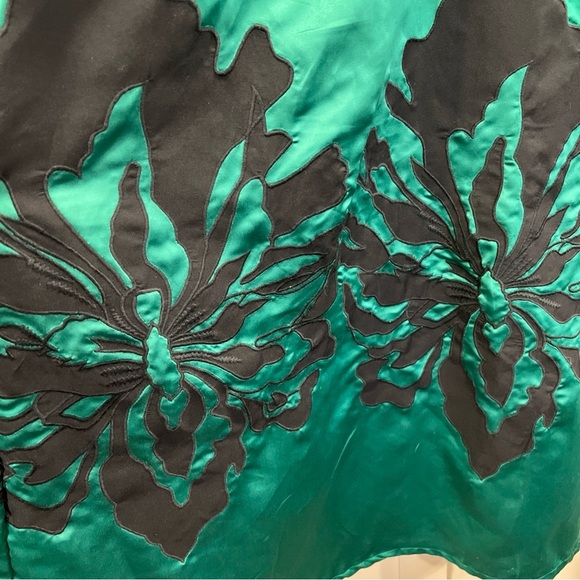 Anthropologie Nikasha Embroidered Satin Dress Women's Large Emerald Green  Maxi - mordernwear.com